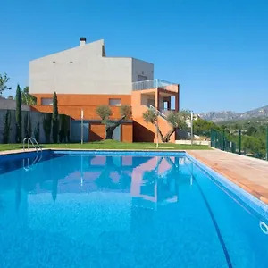 Moderna Cerca De La Playa Almadrava Villa